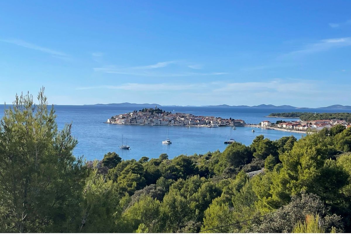 Nieruchomości w Chorwacji: zakup mieszkania czy współinwestowanie w budowie?